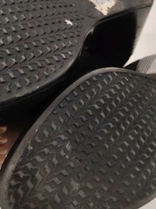 Classic Black Heels | By Berry