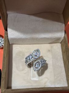 one piece Sparkling  Diamond Rings antitarnish