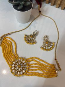 Exquisite Yellow Beaded Choker Set with Earrings