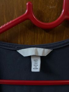 H&amp;M Square Neck Short Sleeve Top