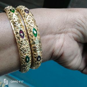 Set of 2 Kangan