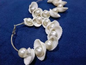 Seashell Pearl Hoop Earrings with free gift 🎁