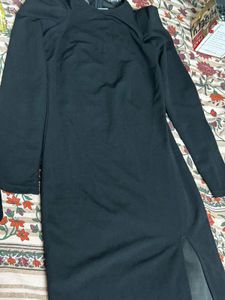 Chic Black Puff Sleeve Dress