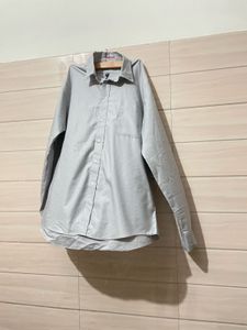 IMPORTED brand new Men's Classic Grey Button-Down