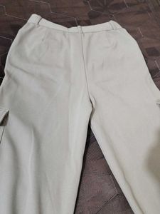 Wide Leg Cargo Pants