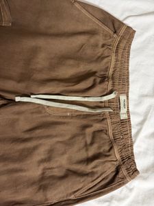 Pull &amp; Bear Brown Cargo Pants Original | Size L
