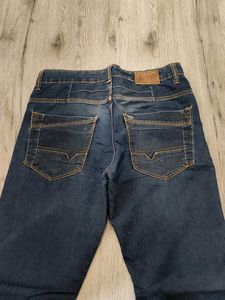 Ma5886 Corbis jeans waist 34 inches