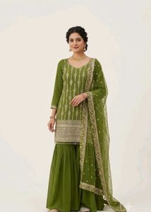 💚 BOUTIQUE MATERIAL 💚✨ 3 piece Suit Set