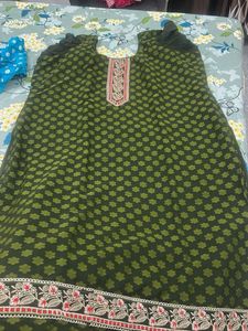 Green Printed Kurta Suit