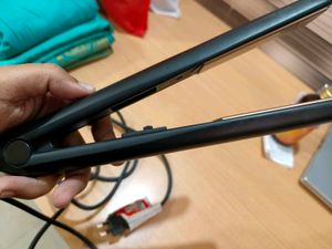 IKONIC Simply Straight Hair Straightener