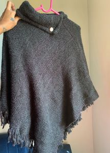 poncho top black color