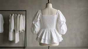 Chic White Puff Sleeve Peplum Top