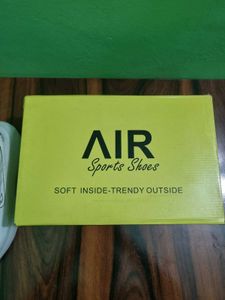 AIR Men's White Sports Shoes / Running Shoe
