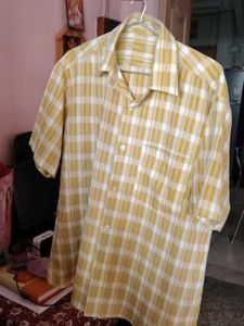Men's Short Sleeve Shirts (2)