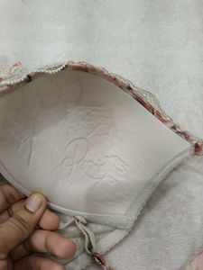 Floral Lace Push-Up Bra