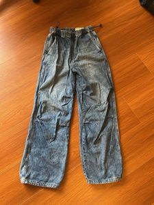 Vintage Wash Wide Leg parachute Jeans