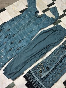 Stylish Teal Salwar Kameez Set