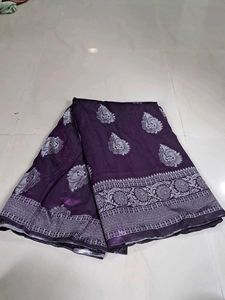 Elegant Purple Paisley Saree