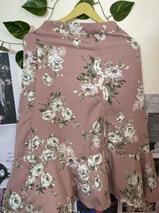 SALE‼️Floral Print Ruffle skirt