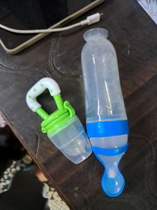 Baby Food Feeder &amp; Spoon Set