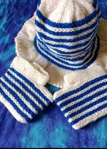 Handmade Knit Baby Hat &amp; Booties Set