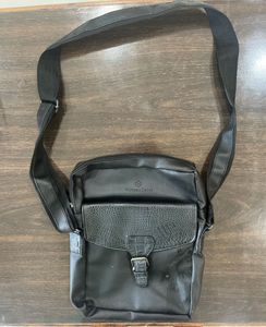 Victoria cross leather bag