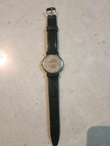 Hodinky Black Leather Watch