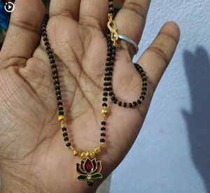 Lotus Pendant Mangalsutra