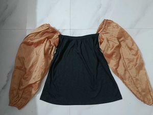 Puff sleeve top