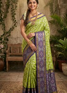 Elegant Green Saree without blouse