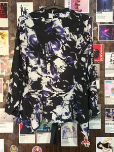 Stylish Abstract Print Shrug