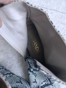 Stylish Snake Print Boots