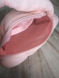 pouch cum handband🆕