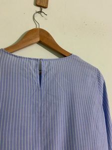 H&amp;M Blue Tie-Waist Top