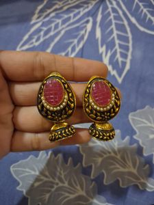 Elegant Ruby-Colored Earrings