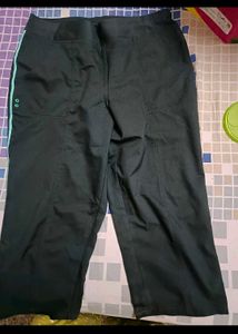 Comfortable Black Capris with Teal Stripe