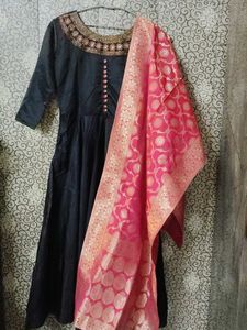 Elegant Navy Blue Dyed Satin Anarkali Suit
