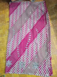 Pink &amp; White Bandhani Saree