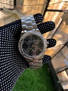 MICHAEL KORS PREMIUM QUALITY LADIES WATCH AT SALE