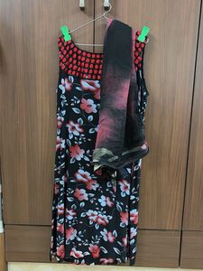 Floral Kurta with Dupatta