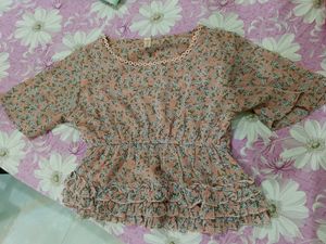 Chic Floral Ruffle Peplum Top