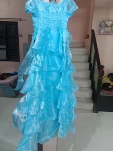 One Pes Partywear