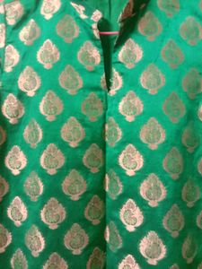 Green 💚 Kurthi