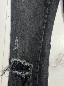 Black Ripped Skinny Jeans
