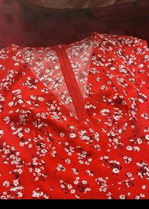 Chic Red Floral Print Mini Dress urbanic