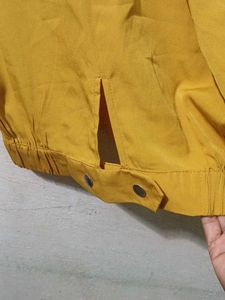 Mustard Yellow V-Neck Cropped Top