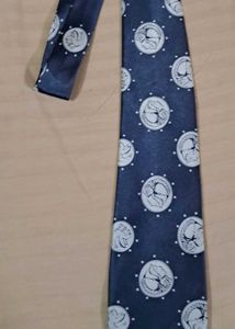 Silk hand made navy Patterned Tie