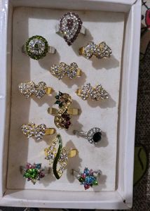 Set of 10 Sparkling Rings