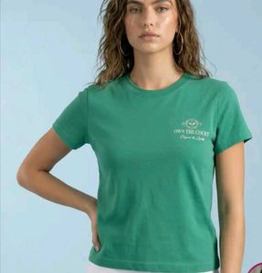 green t-shirt women