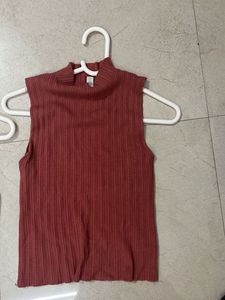 reduced price highNeck Tops Set of 2